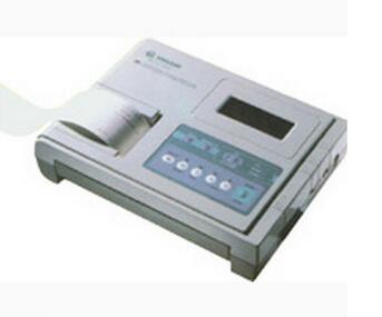 三道心電圖機 ECG-E32A