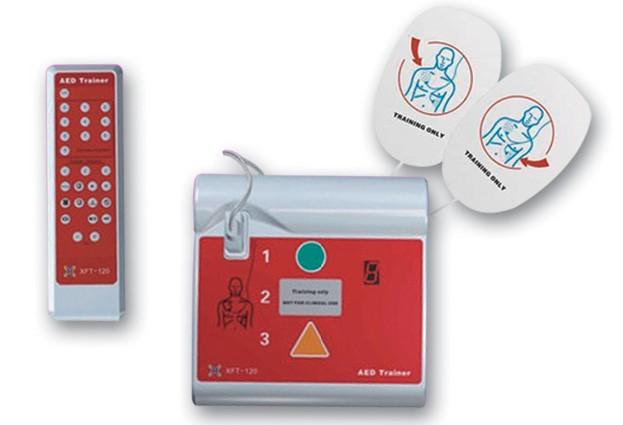 AED訓練機?XFT-120C